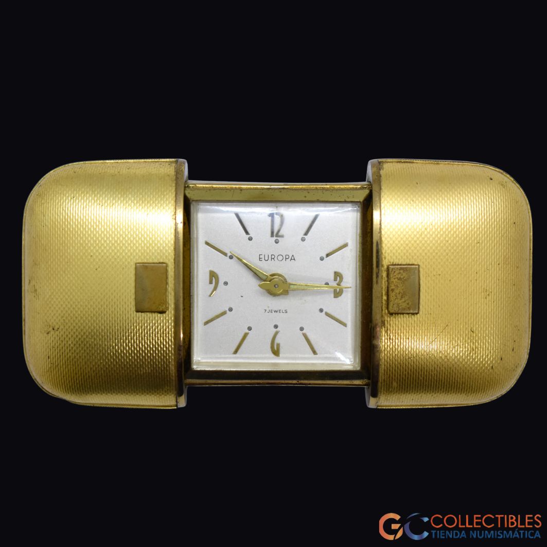 Lote 3003 - Reloj de viaje plegable marca Europa con mecanismo de 7 rubíes.