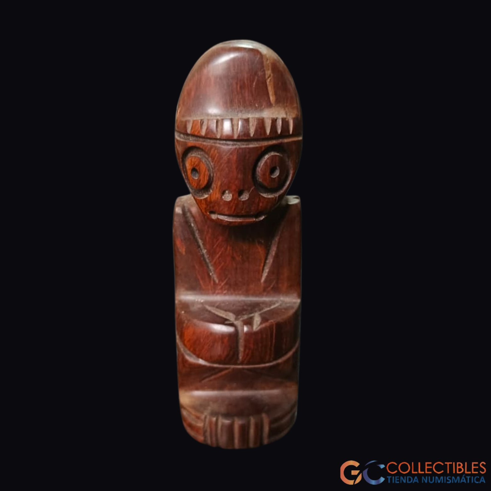 Lote 3026 - Escultura Andina en Madera – Figura Tallada Estilo Prehispánico