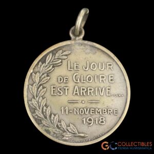 Lote 2073 - Medalla 1918 “El día de gloria ha llegado”